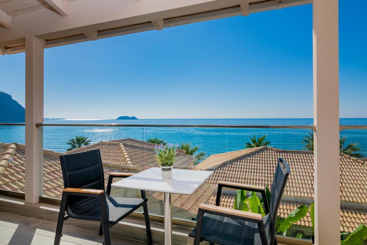 Crystal Beach Hotel Каламакі Екстер'єр фото