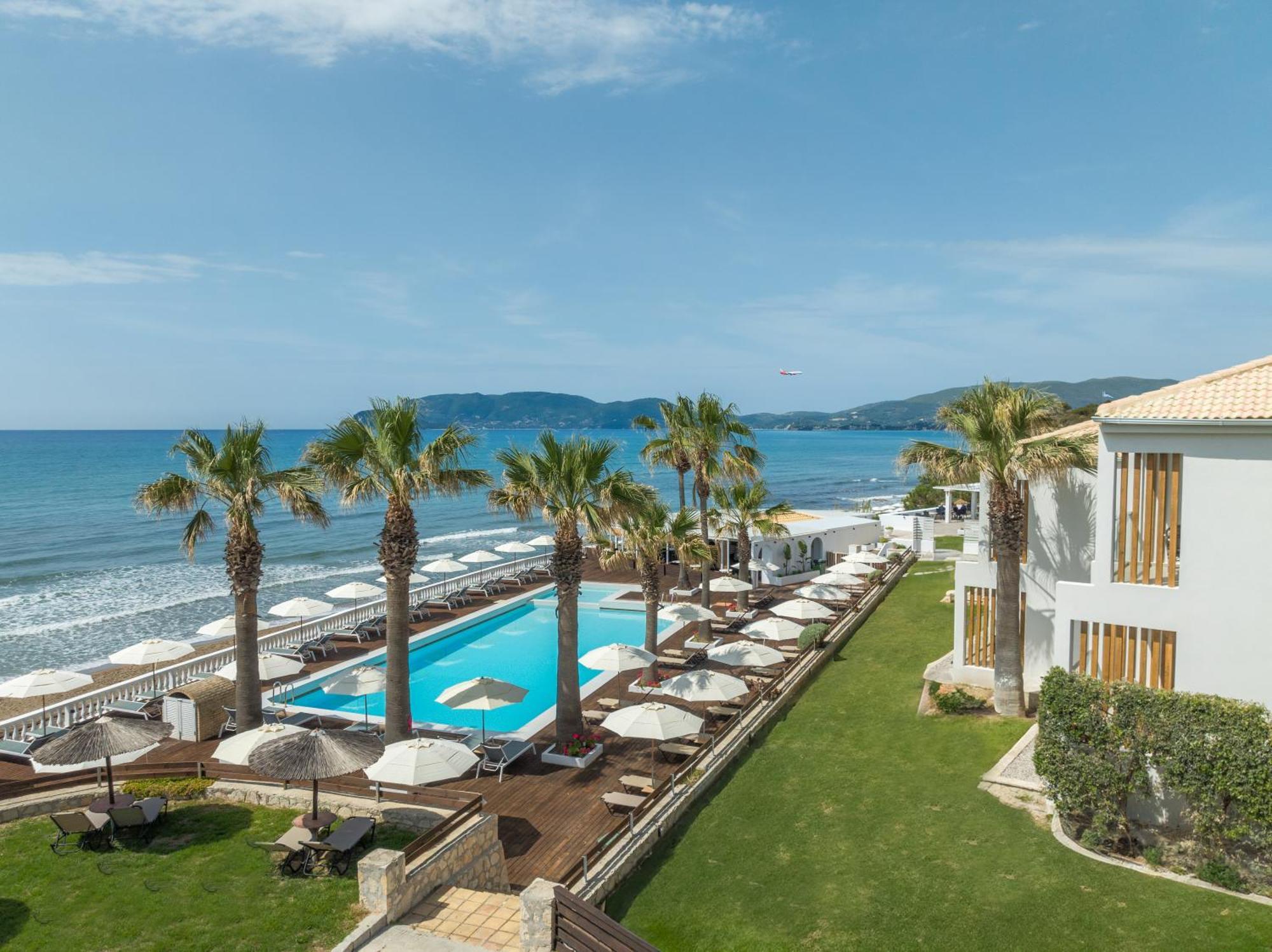 Crystal Beach Hotel Каламакі Екстер'єр фото
