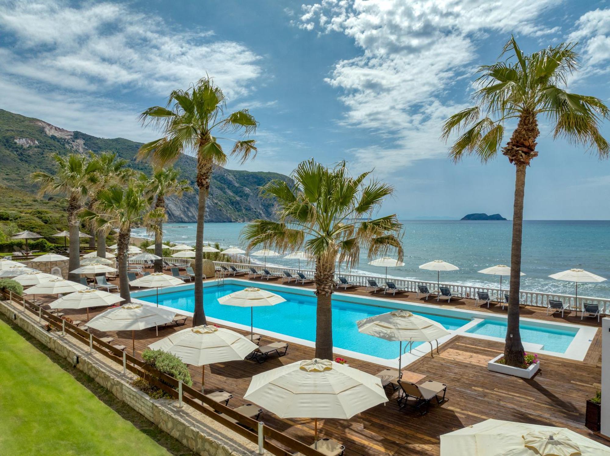 Crystal Beach Hotel Каламакі Екстер'єр фото